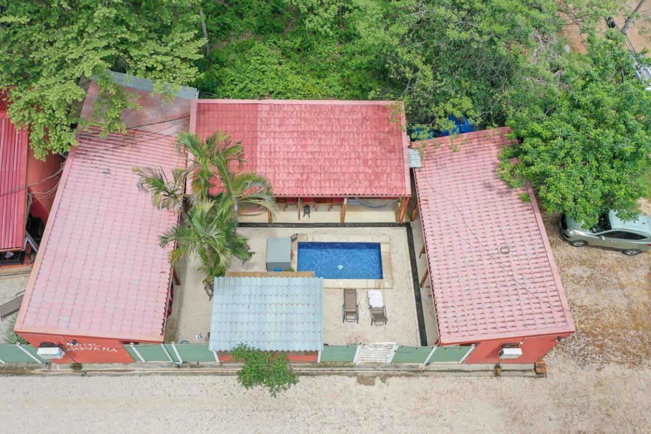 Hotel Mahayana Tamarindo Exterior foto